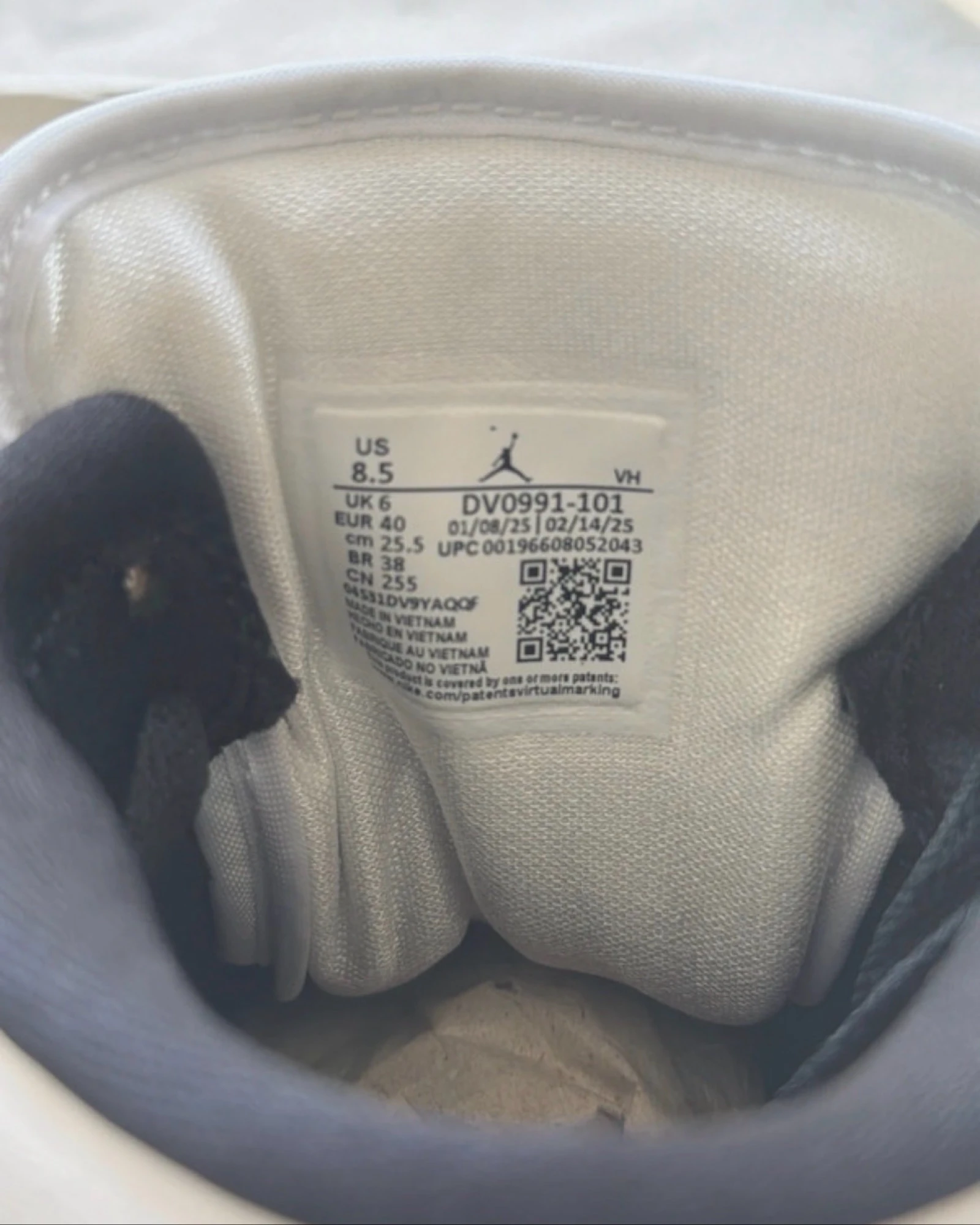Nike Air Jordan mid 1 – photo 11
